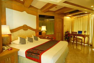 Patong Sea Pearl Beach & Spa מראה חיצוני תמונה